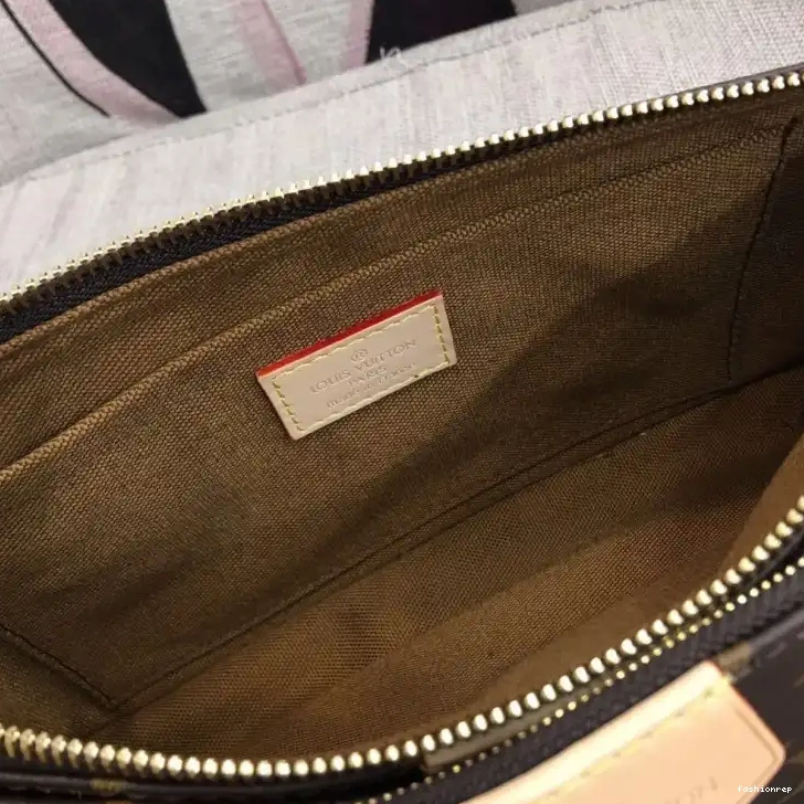 Fashionrepsfam ru LV Bags 19B570406 0509